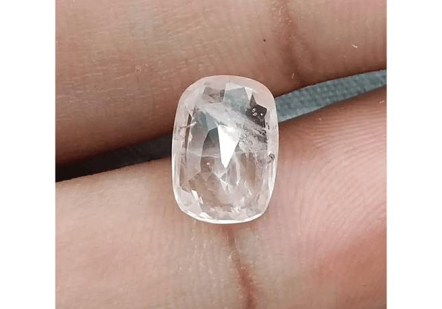 3.05ct IGI Certified Padparadscha Sapphire, Natural Untreated Gemstone - SMSGEMS
