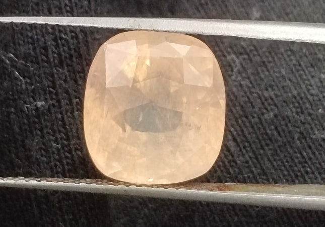 Certified 8.41ct Natural Untreated Padparadscha Sapphire.