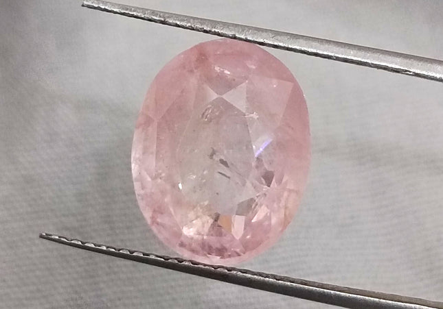 IGI Certified 9.04ct Natural Padparadscha Sapphire