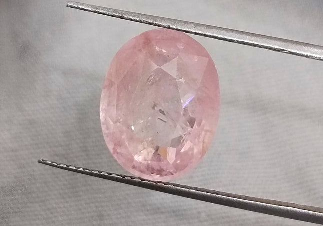 IGI Certified 9.04ct Natural Padparadscha Sapphire