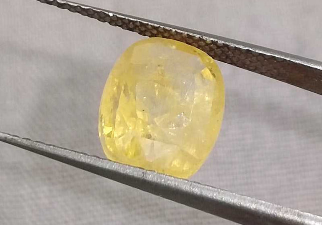 AGRL Certified 4.16ct Natural unheated Yellow sapphire, Natural untreated Gemstone