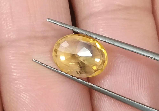 GSI Certified 1.92ct Yellow Sapphire, Natural Heated Gemstone - SMSGEMS