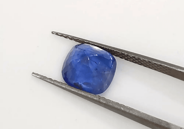 GSI Certified 2.25ct Royal Blue Ceylon Sapphire, Natural Gemstone - SMSGEMS