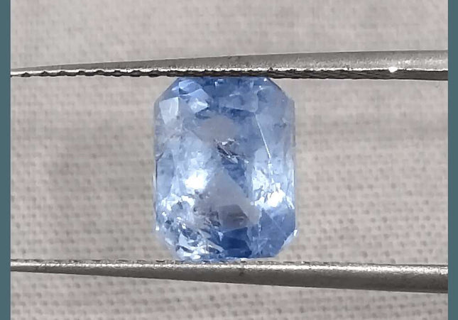 GSI Certified 2.33ct Blue Ceylon Sapphire Natural Untreated - SMSGEMS