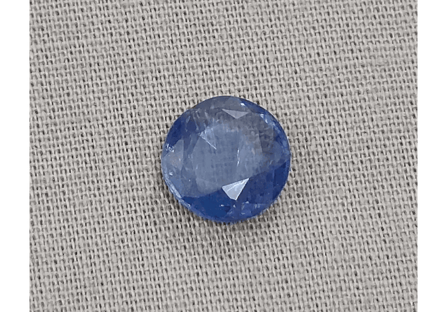 GSI Certified 2.51ct Royal Blue Ceylon Sapphire, Natural Earth Mined Gemstone - SMSGEMS