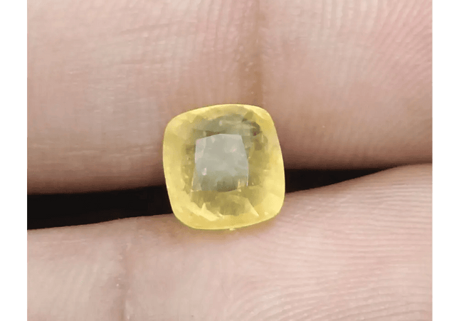 GSI Certified 3.48ct Vivid Yellow Sapphire, Natural untreated Gemstone - SMSGEMS