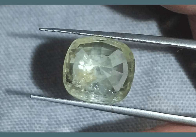 3.60ct Natural Ceylon Yellow Sapphire GSI Certified - SMSGEMS