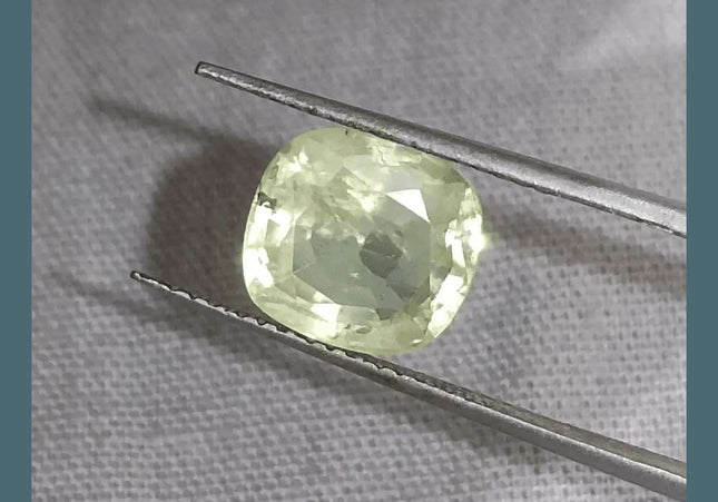 3.60ct Natural Ceylon Yellow Sapphire GSI Certified - SMSGEMS