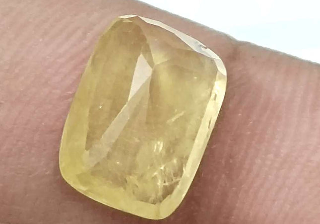 5.44ct Intense Yellow Ceylon Sapphire GSI Certified - SMSGEMS
