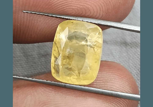 8.36ct Natural Yellow Ceylon Sapphire GSI Certified - SMSGEMS