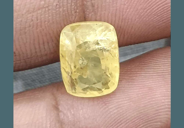 8.36ct Natural Yellow Ceylon Sapphire GSI Certified - SMSGEMS