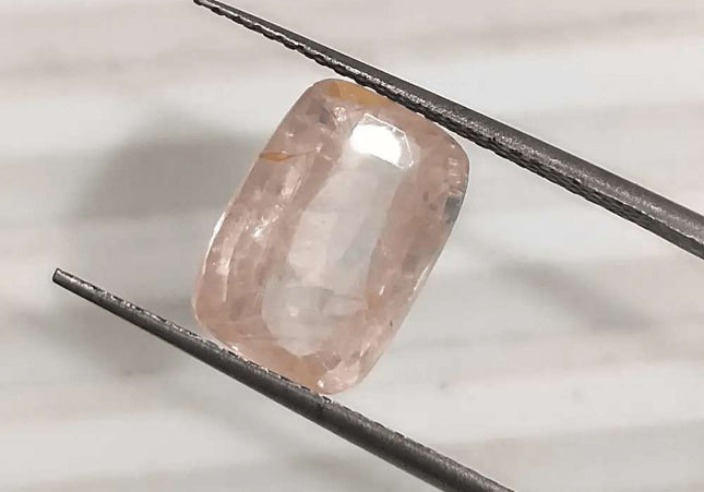 3.65ct IGI Certified Untreated Ceylon Padparadscha Sapphire - SMSGEMS