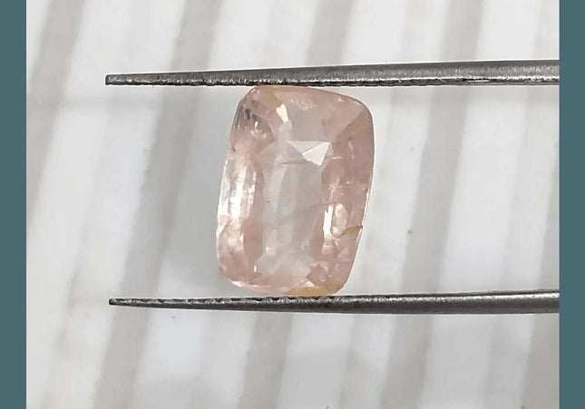 3.65ct IGI Certified Untreated Ceylon Padparadscha Sapphire - SMSGEMS