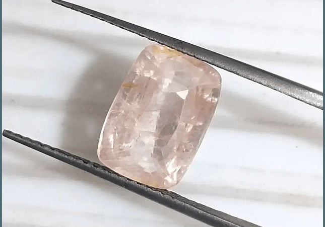 3.65ct IGI Certified Untreated Ceylon Padparadscha Sapphire - SMSGEMS