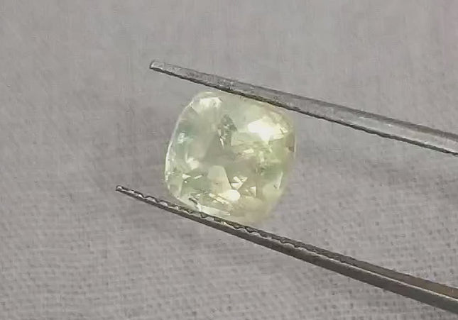 2.49ct Certified Natural Untreated Yellow Sapphire.