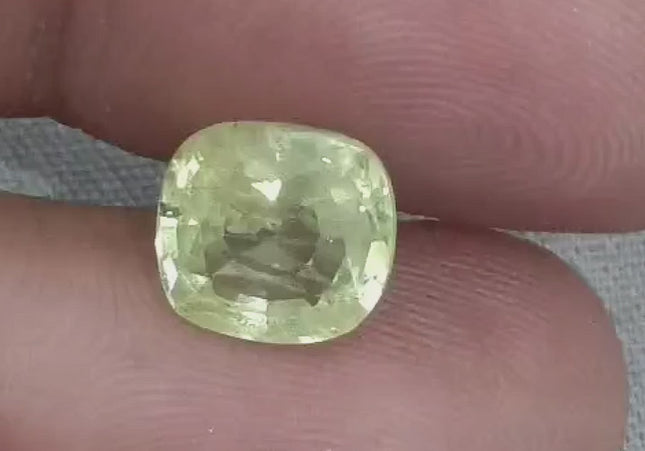 3.60ct Certified Natural Untreated Yellow Sapphire.