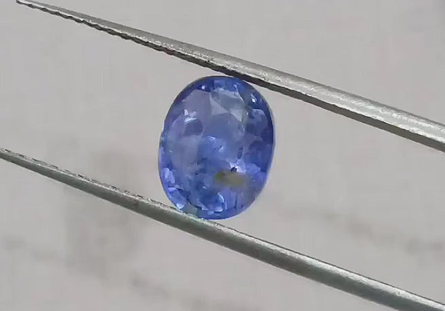 Certified 2.71ct Untreated Royal Blue Natural Sapphire.