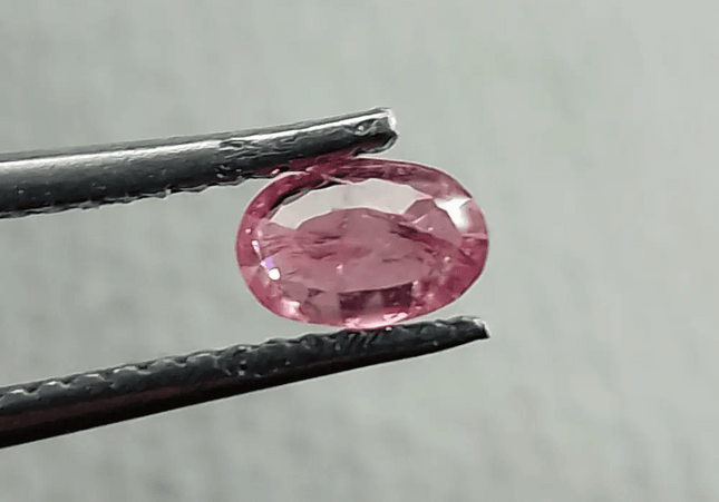 0.39ct Burmese Ruby, Natural Untreated Gem - SMSGEMS 