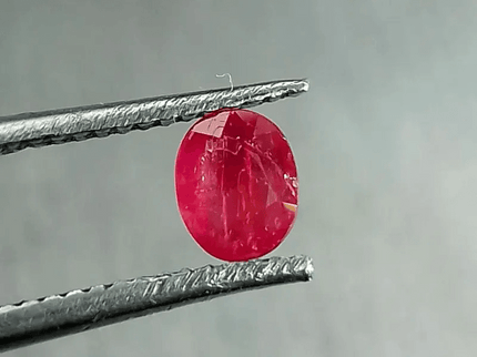 0.59ct Burmese Ruby, 100% Natural Untreated Gem - SMSGEMS 