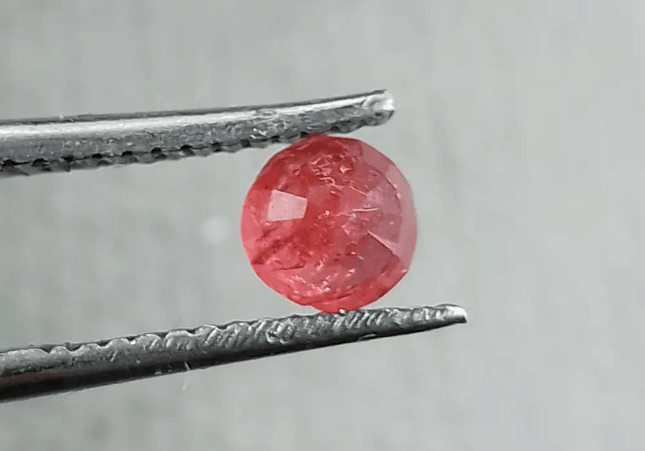 0.62ct Burmese Ruby, 100% Natural Untreated Gem - SMSGEMS 