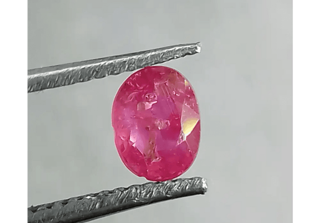 0.71ct Burmese Ruby, 100% Natural Untreated Gem - SMSGEMS 