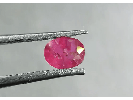 0.71ct Burmese Ruby, 100% Natural Untreated Gem - SMSGEMS 