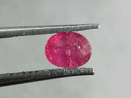 0.71ct Burmese Ruby, 100% Natural Untreated Gem - SMSGEMS 
