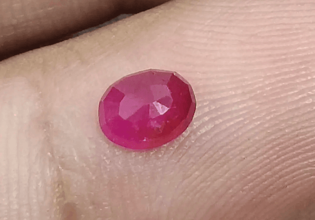 0.71ct Mozambique Ruby, Natural Untreated Gemstone - SMSGEMS 