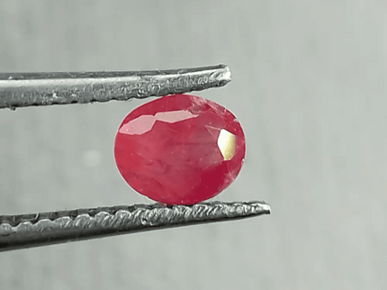 0.77ct Burmese Ruby, 100% Natural Untreated Gem - SMSGEMS 