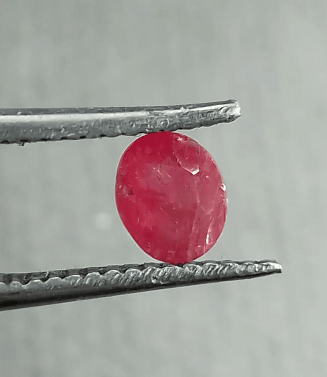 0.77ct Burmese Ruby, 100% Natural Untreated Gem - SMSGEMS 