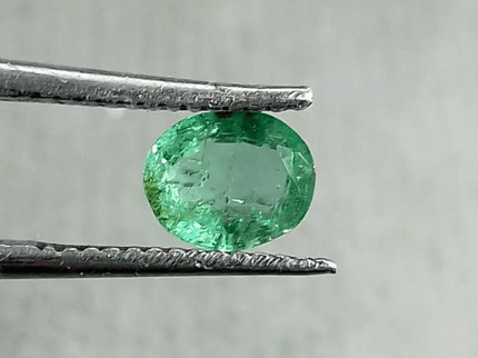 0.80ct Zambian Emerald, 100% Natural Gem - SMSGEMS 