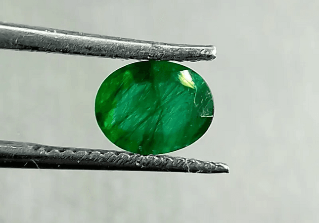 0.80ct Deep Green Emerald, 100% Natural Gem - SMSGEMS 