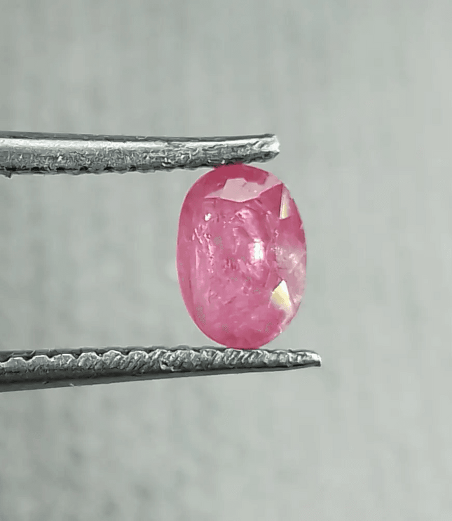 0.85ct Burmese Ruby, 100% Natural Untreated Gem - SMSGEMS 