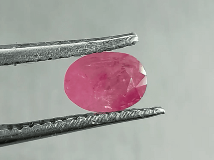 0.85ct Burmese Ruby, 100% Natural Untreated Gem - SMSGEMS 