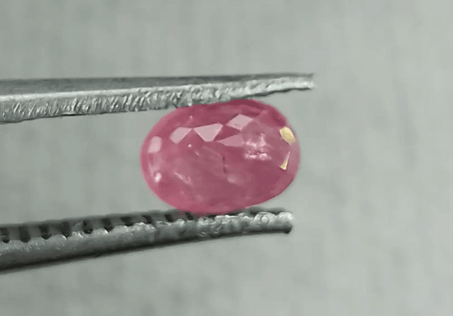 0.85ct Burmese Ruby, 100% Natural Untreated Gem - SMSGEMS 