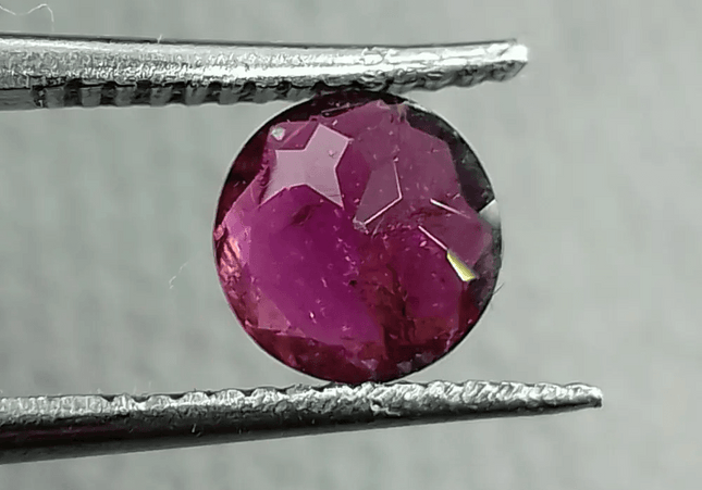 0.88ct Rubellite Tourmaline, 100% Natural Untreated Gem. - SMSGEMS 