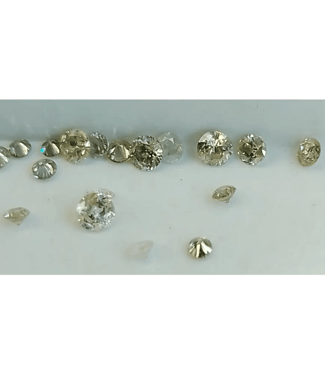 0.91ct faint to Fancy light Color natural untreated Diamond Parcel. - SMSGEMS 