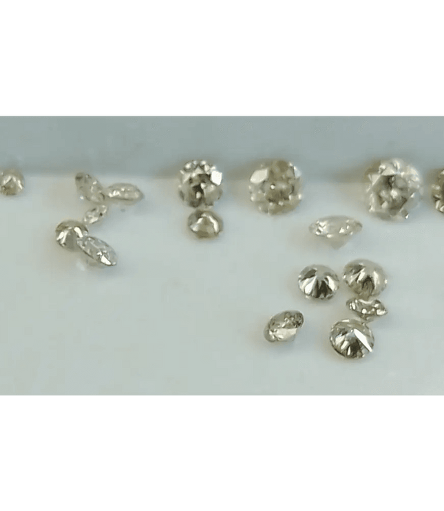 0.91ct faint to Fancy light Color natural untreated Diamond Parcel. - SMSGEMS 