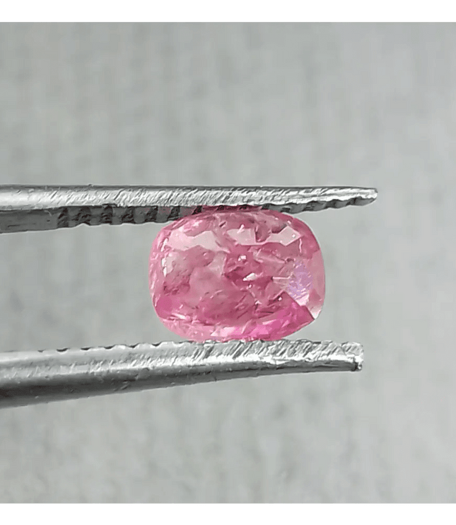 0.92ct Burmese Ruby, Natural Untreated Gemstone - SMSGEMS 