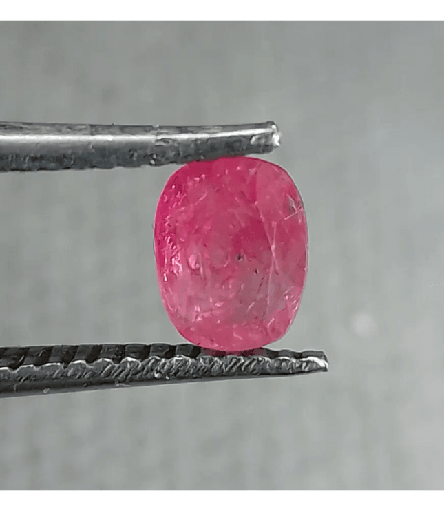 0.92ct Burmese Ruby, Natural Untreated Gemstone - SMSGEMS 