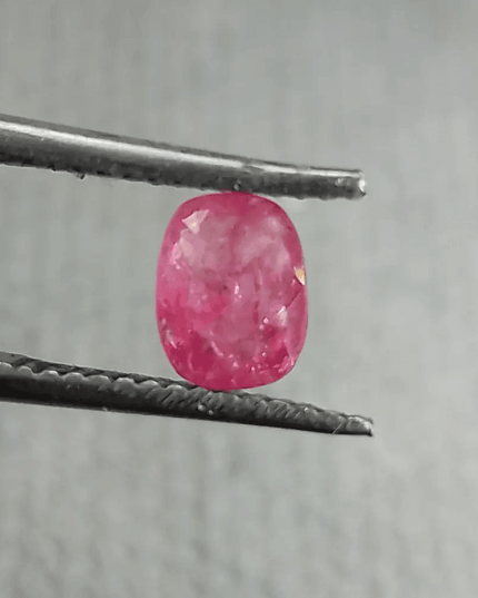 0.92ct Burmese Ruby, Natural Untreated Gemstone - SMSGEMS 