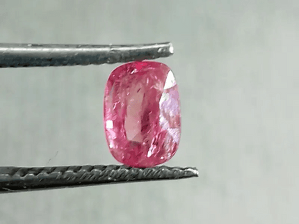 1.00ct Burmese Ruby, 100% Natural Untreated Gem - SMSGEMS 
