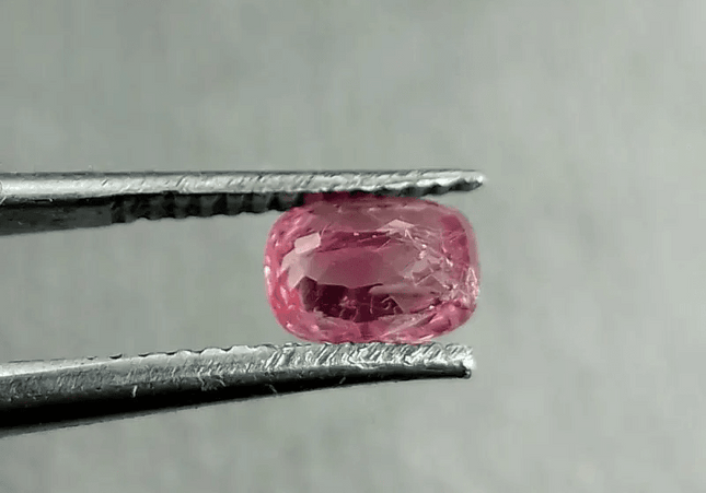 1.00ct Burmese Ruby, 100% Natural Untreated Gem - SMSGEMS 