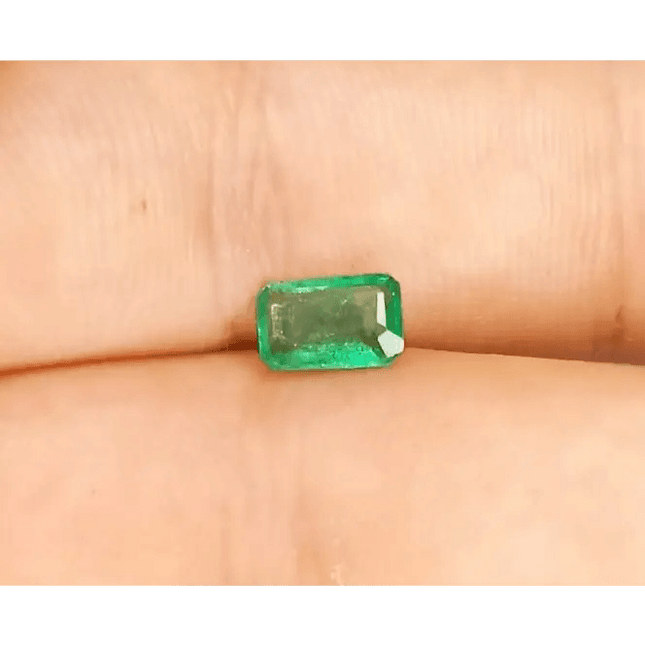 1.00ct Ethiopian Emerald Cut Emerald, 100% Natural Earth mined Gemstone - SMSGEMS 