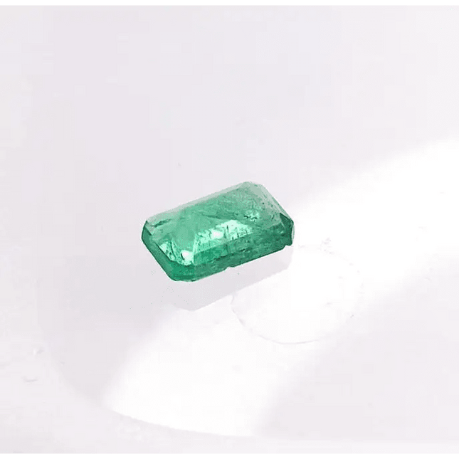 1.00ct Ethiopian Emerald Cut Emerald, 100% Natural Earth mined Gemstone - SMSGEMS 