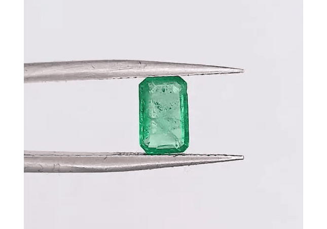 1.00ct Ethiopian Emerald Cut Emerald, 100% Natural Earth mined Gemstone - SMSGEMS 