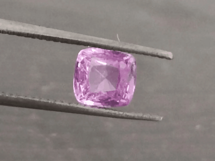 1.00ct Pink Ceylon Sapphire, 100% Natural untreated Gem - SMSGEMS 