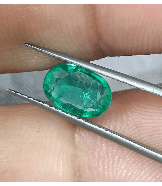 1.06ct Beautiful Zambian Emerald, Natural Emerald - SMSGEMS 