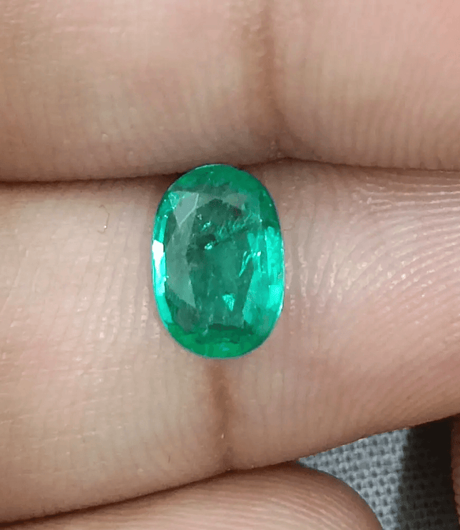 1.06ct Beautiful Zambian Emerald, Natural Emerald - SMSGEMS 