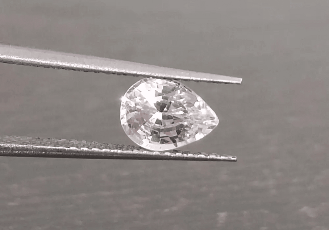 1.14ct Full luster White Sapphire, Untreated Natural Gemstone. - SMSGEMS 